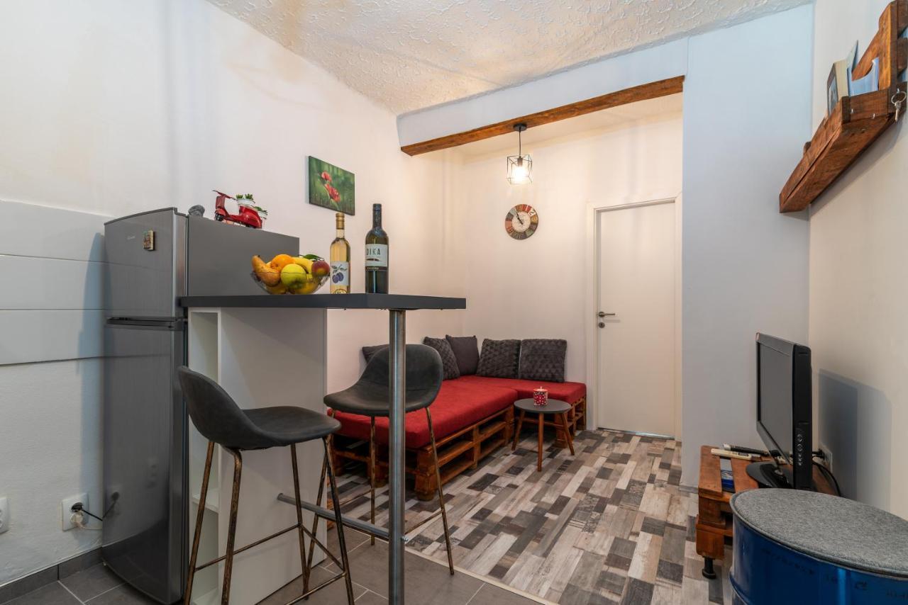 Studio Apartman Duje Trogir Luaran gambar