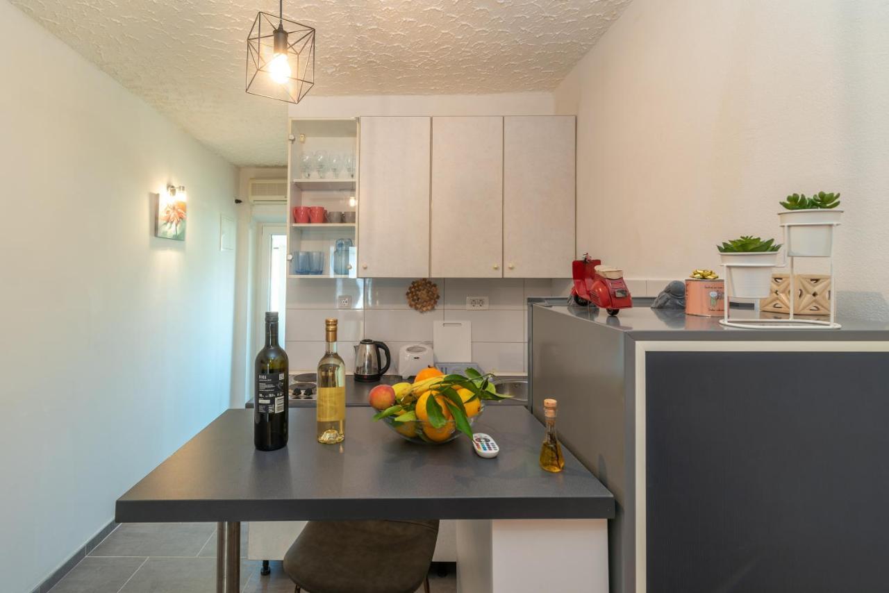Studio Apartman Duje Trogir Luaran gambar